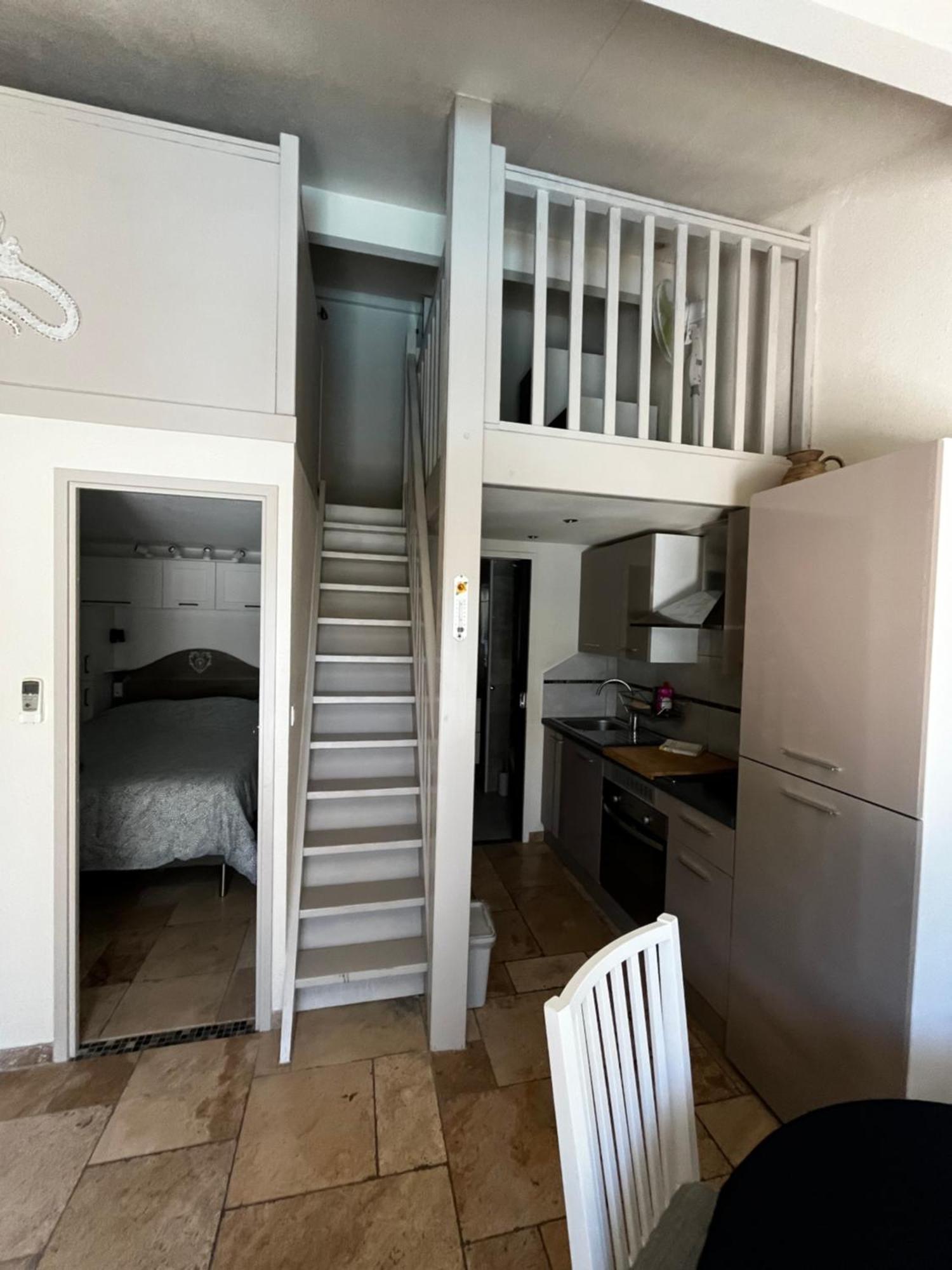 Havre De Paix Aux Portes De La Provence Verte - Hameau Des Pins 101 Forcalqueiret Bagian luar foto